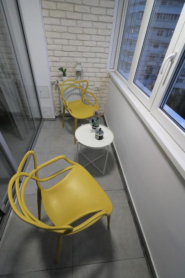Serenity Heights Apartment: A Panoramic Haven Near Old Town - Free Minibar Βουκουρέστι Εξωτερικό φωτογραφία